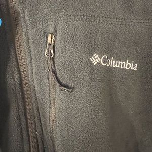 Men’s Pull Over Fleece Sweater. Size: XXL. New with Tags